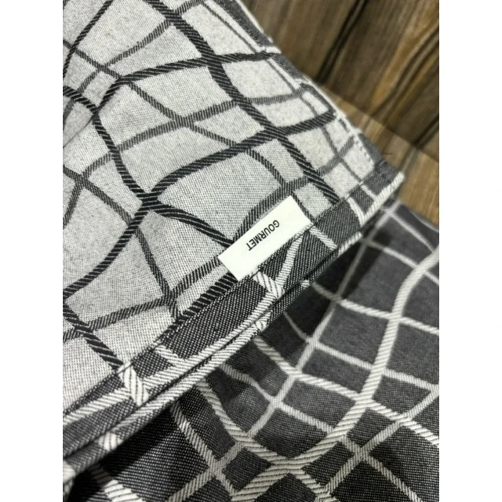 Set of 12 Gourmet Gray and White Patterned Party Event Cloth Reusable Napkins